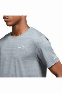 Nike camiseta técnica manga corta hombre DF MILER TOP SS vista trasera