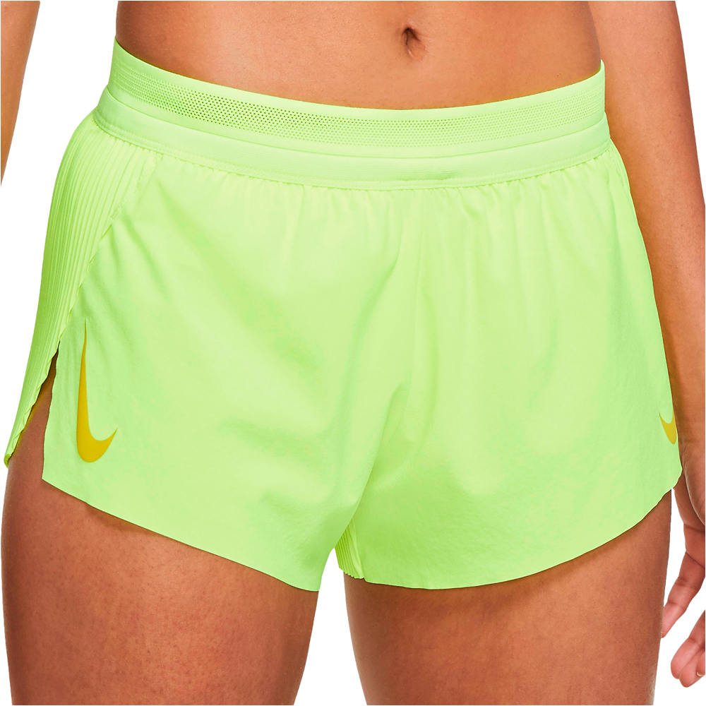 Nike pantalón running mujer W NK DF AROSWFT SHORT 03