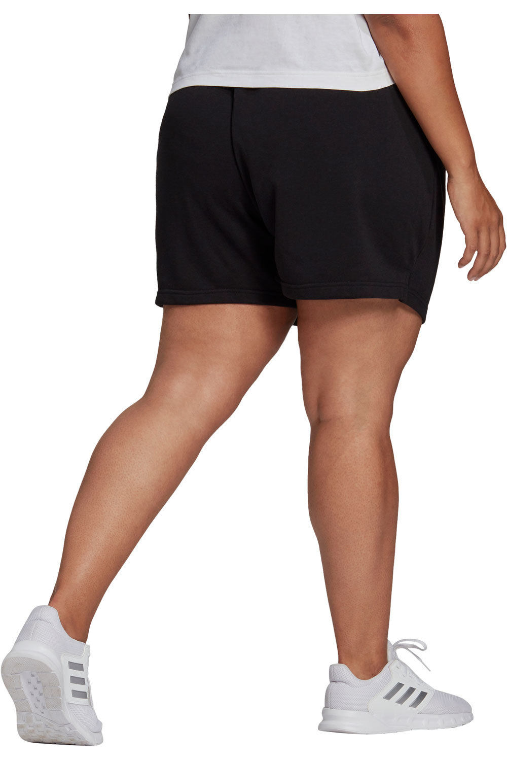 adidas pantalón corto deporte mujer Essentials Slim Logo (Tallas grandes) vista trasera