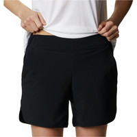 Columbia bermuda mujer Pleasant Creek  Stretch Short vista frontal