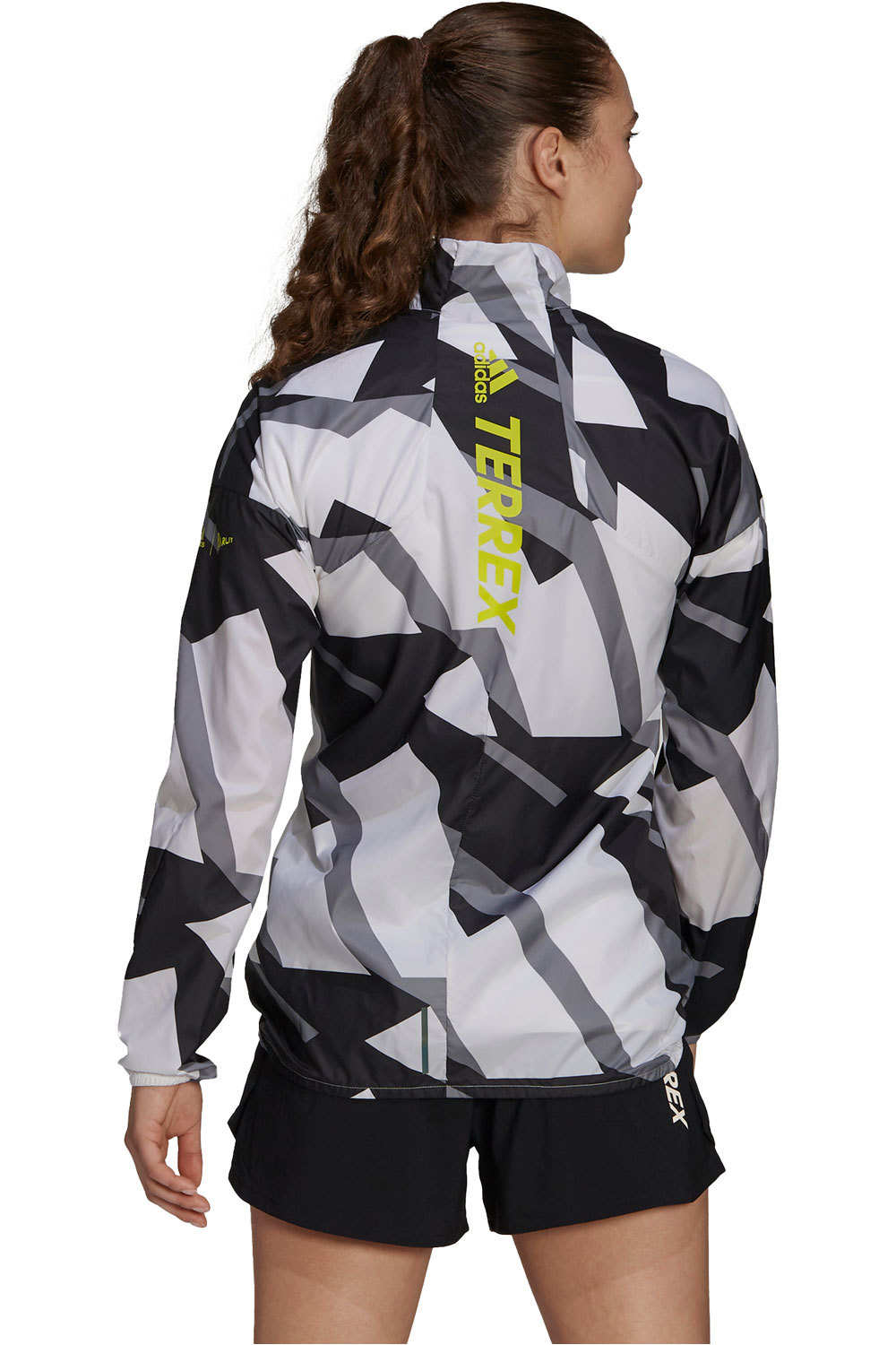 adidas CHAQUETA TRAIL RUNNING MUJER W AGR Wind J vista trasera