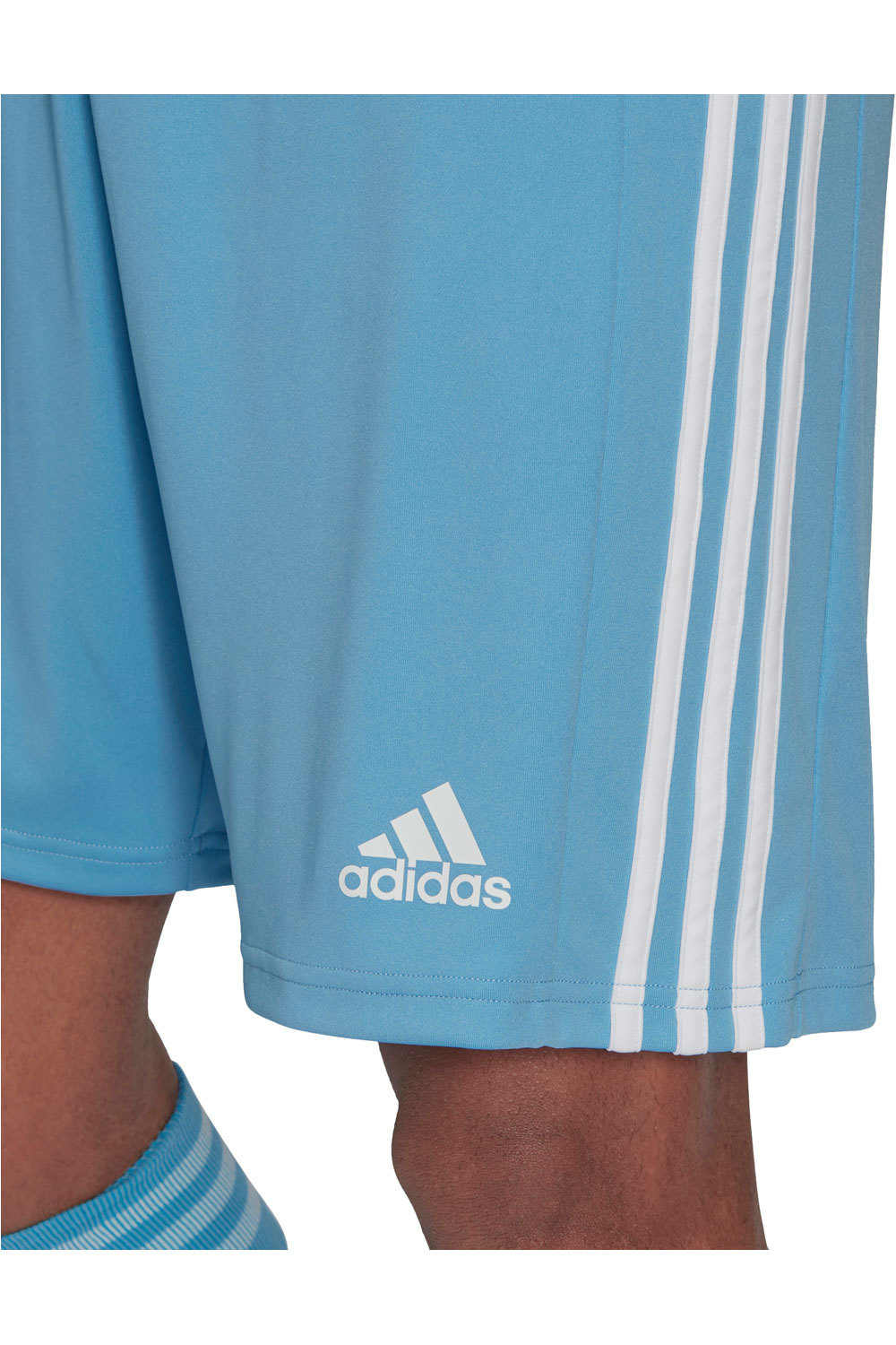 adidas pantalones cortos futbol Squadra 21 vista detalle