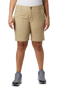 Columbia pantalón corto montaña mujer Saturday Trail Long Short vista frontal