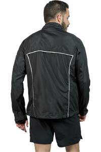 Izas CHAQUETA RUNNING HOMBRE SIDNEY vista trasera