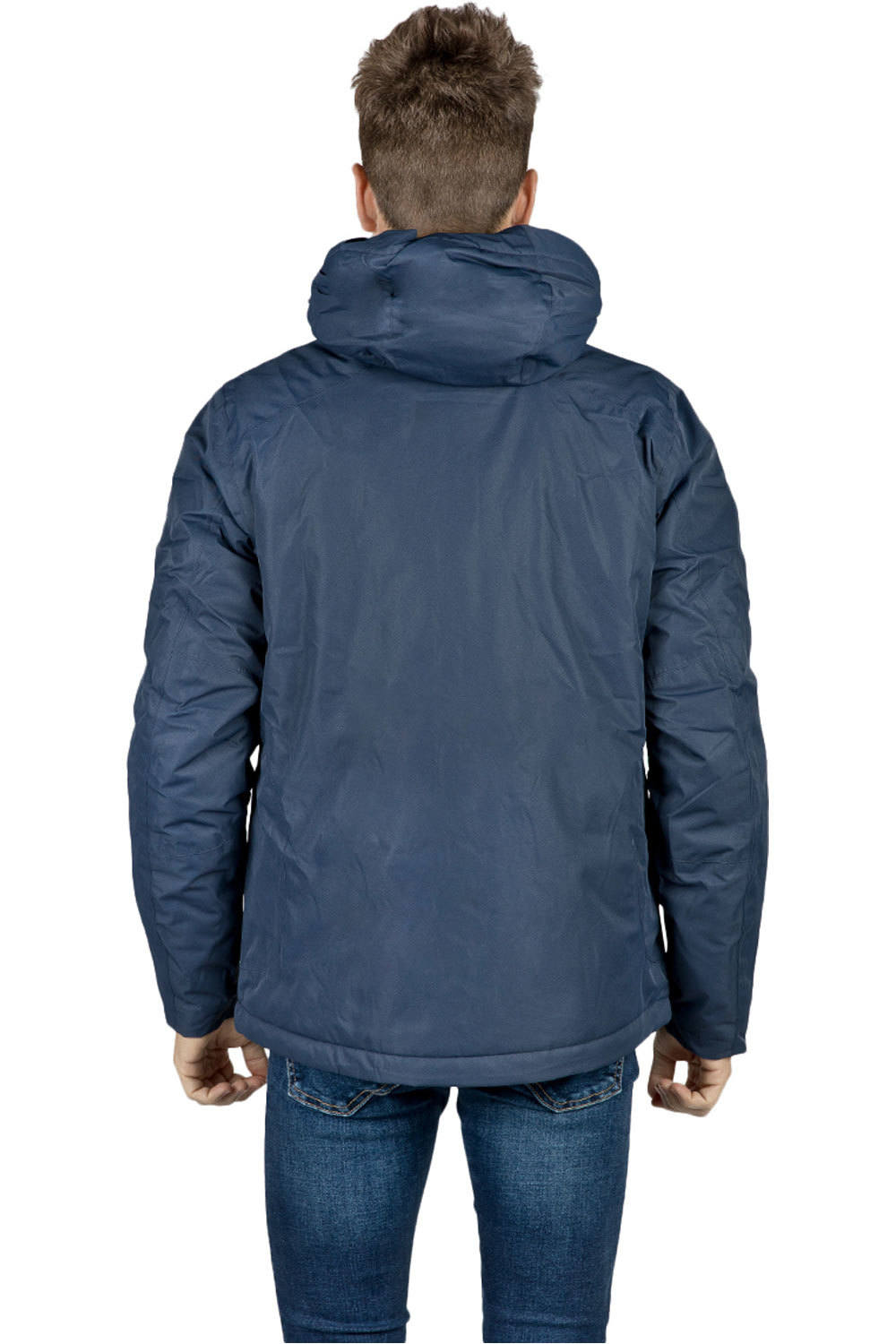 Izas chaqueta outdoor hombre LOGAN M vista trasera