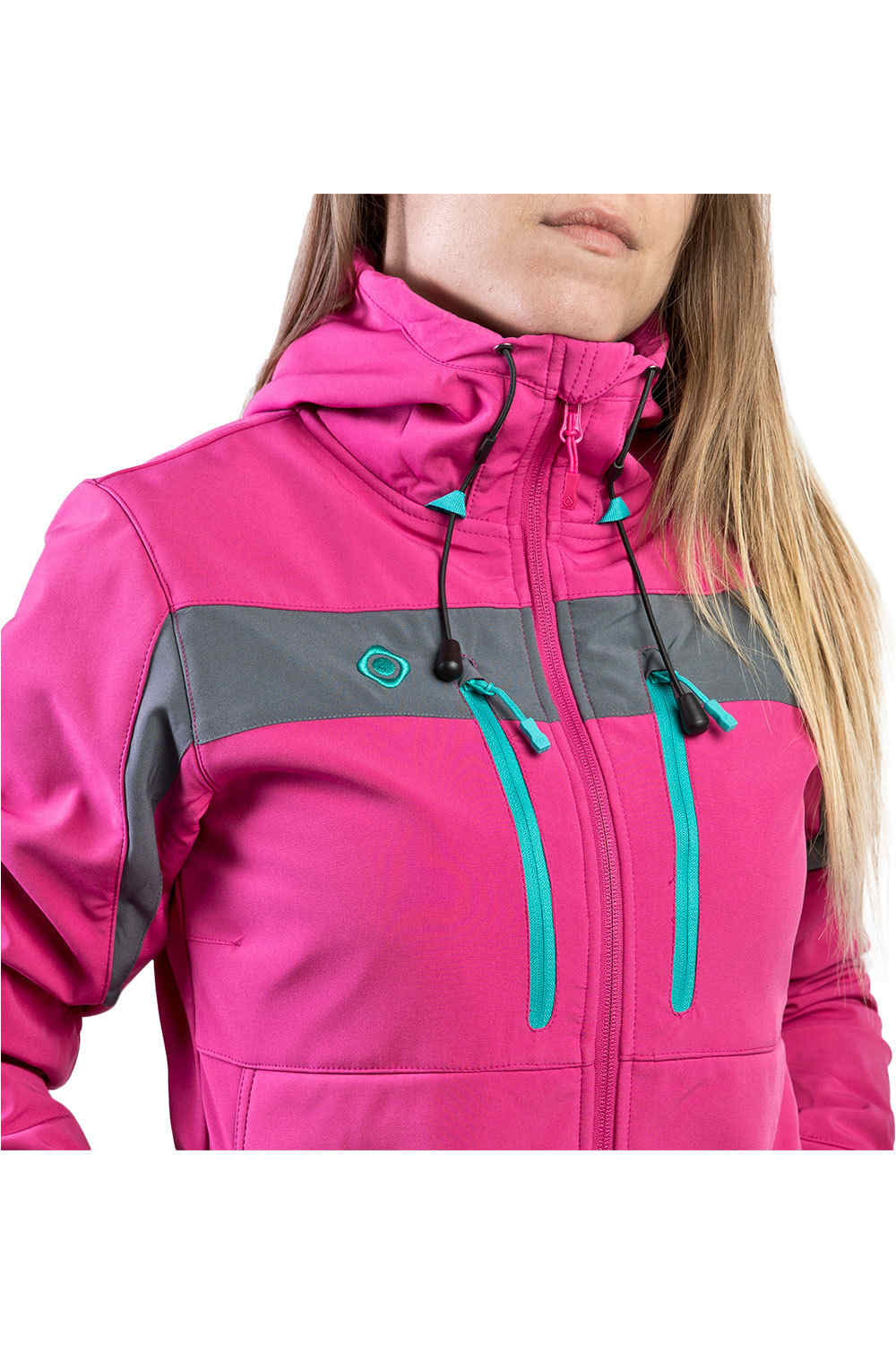 Izas chaqueta outdoor mujer HERBA vista detalle