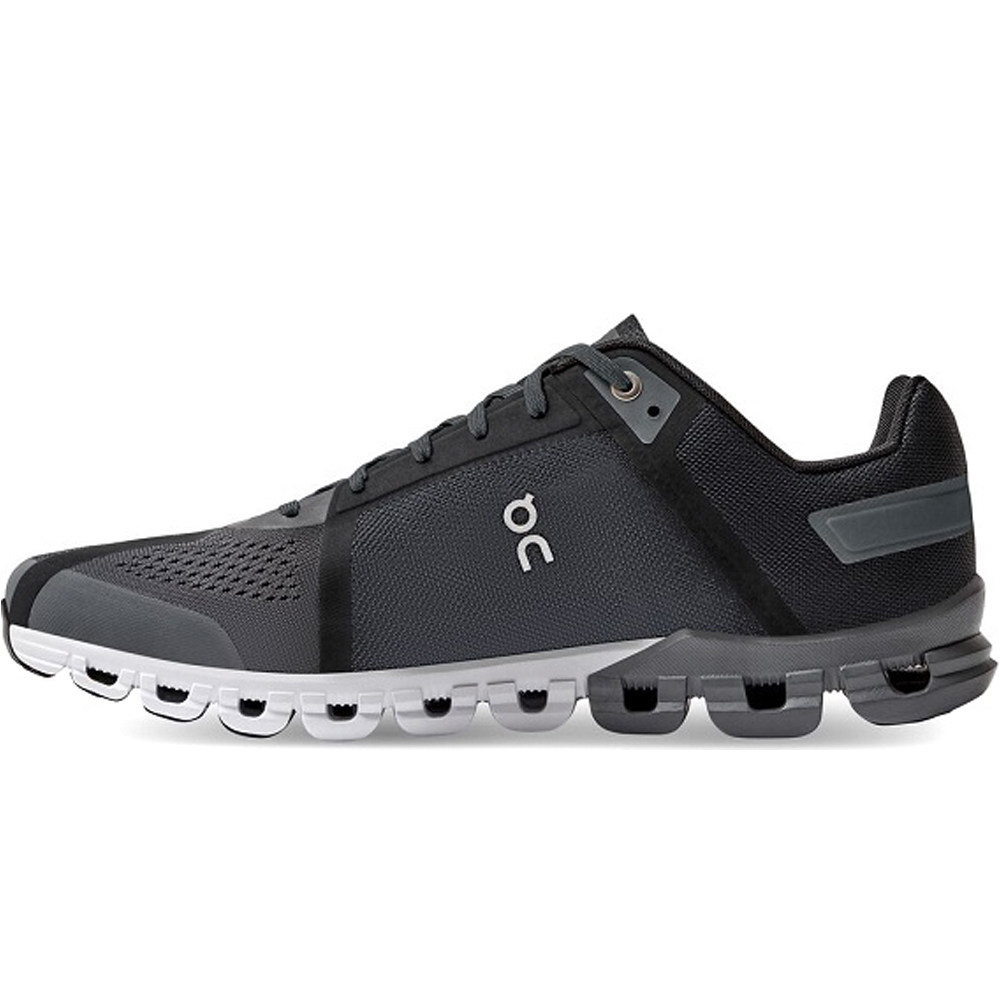 On zapatilla running hombre CLOUDFLOW puntera