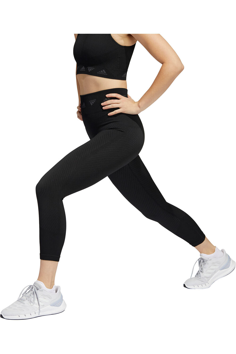 adidas pantalones y mallas largas fitness mujer 7/8 AEROKNIT Training vista frontal