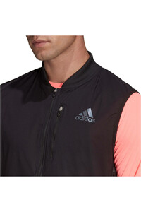 adidas CHAQUETA RUNNING HOMBRE ADIZERO VEST vista detalle