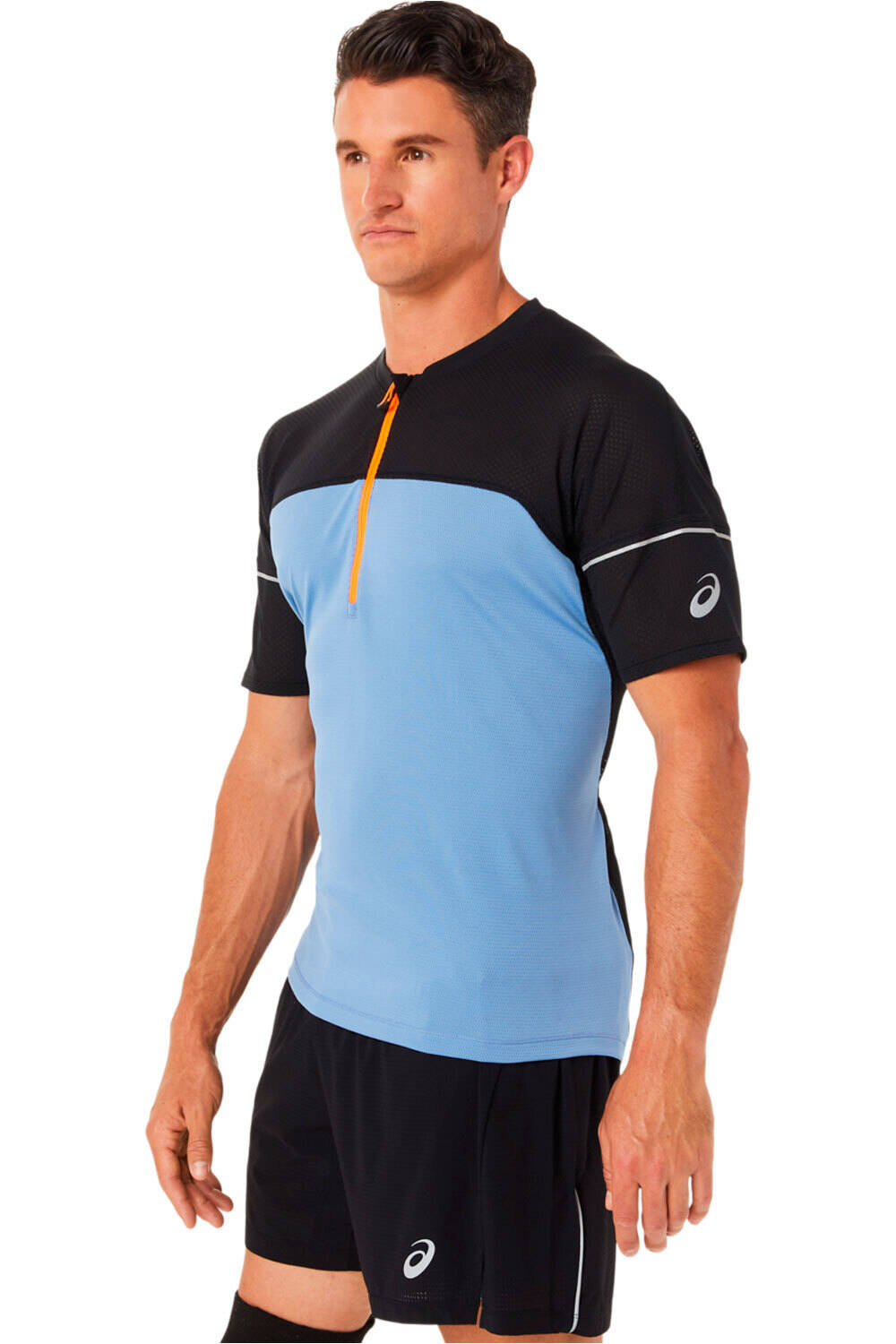 Asics camisetas trail running manga corta hombre FUJITRAIL TOP vista frontal