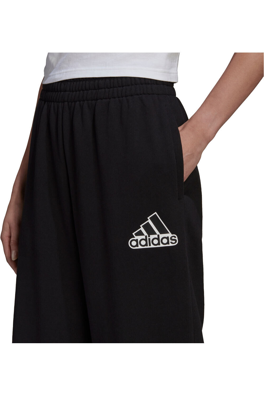 adidas pantalón mujer W BLUV Q1 PT vista detalle