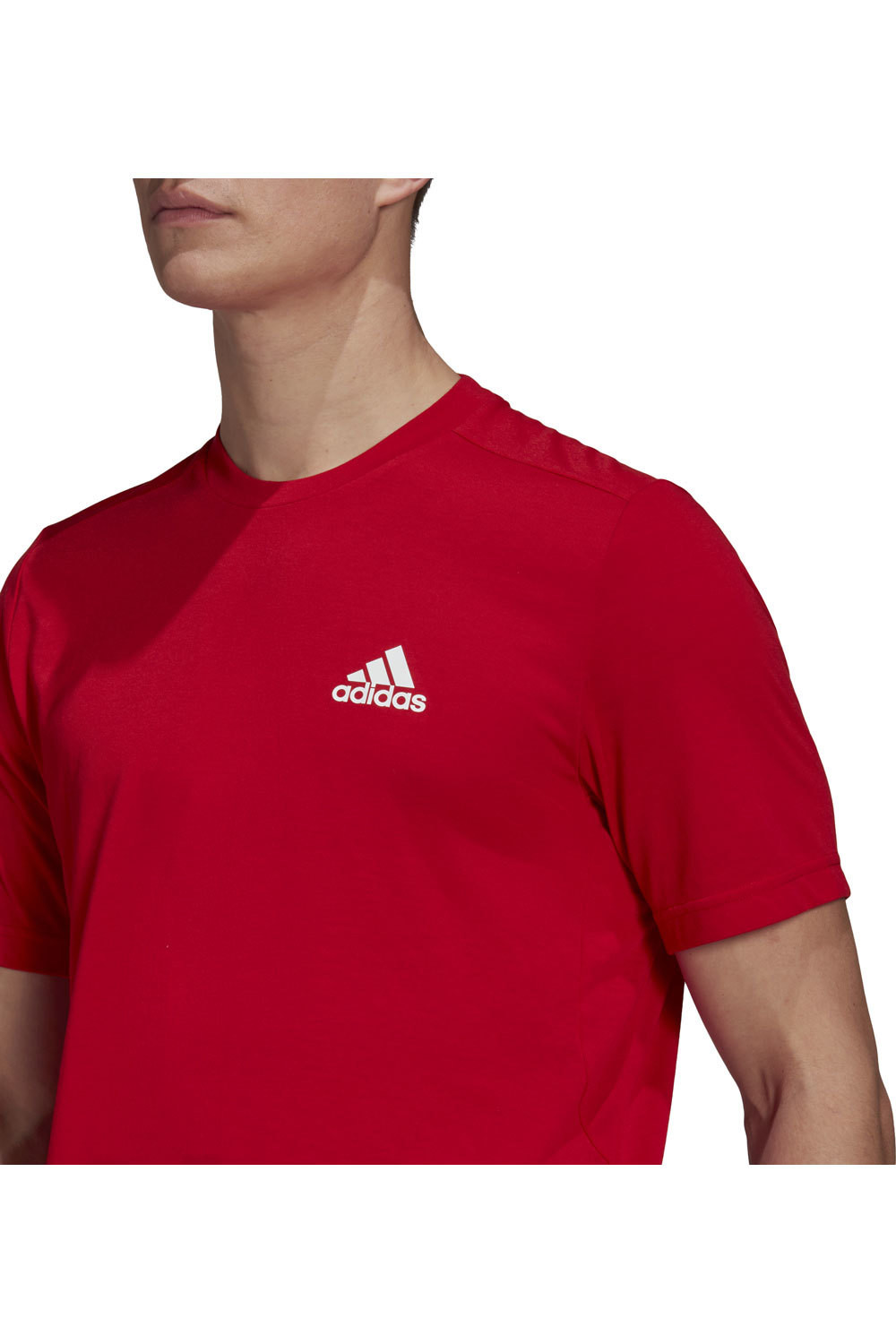 adidas camiseta fitness hombre AEROREADY Designed 2 Move Feelready Sport vista detalle