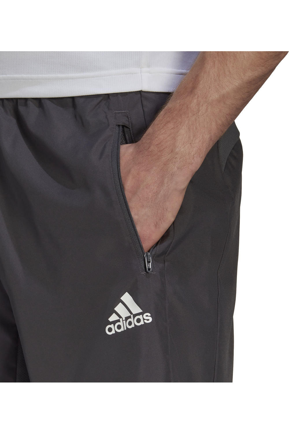 adidas pantalón corto fitness hombre AEROREADY Designed 2 Move Woven Sport vista detalle