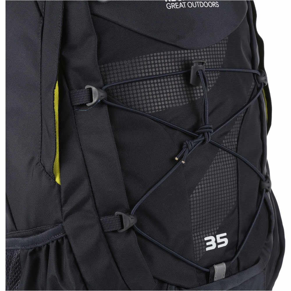 Regatta mochila montaña Atholl II 35L 02