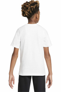 Nike camiseta manga corta niño X_B NSW TEE HBR CORE vista trasera