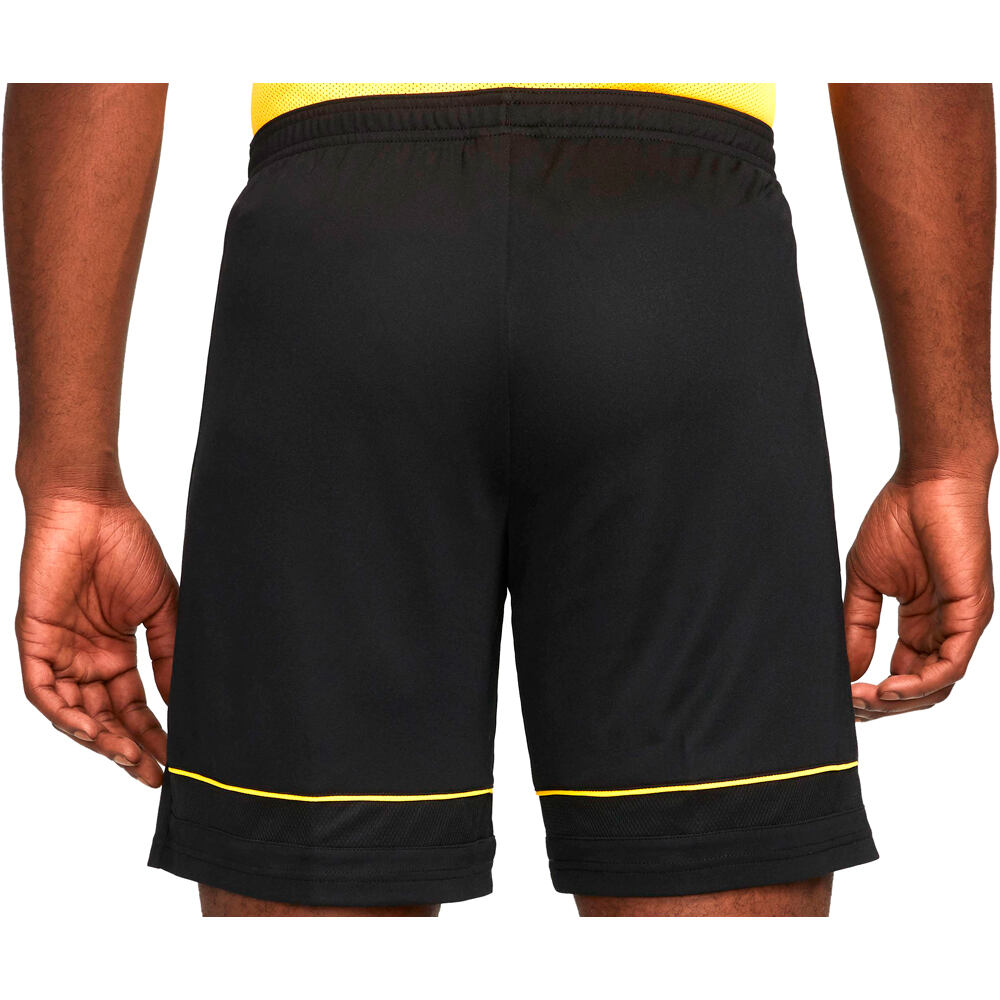 Nike pantalones cortos futbol DRI FIT ACADEMY SHORT NE vista trasera