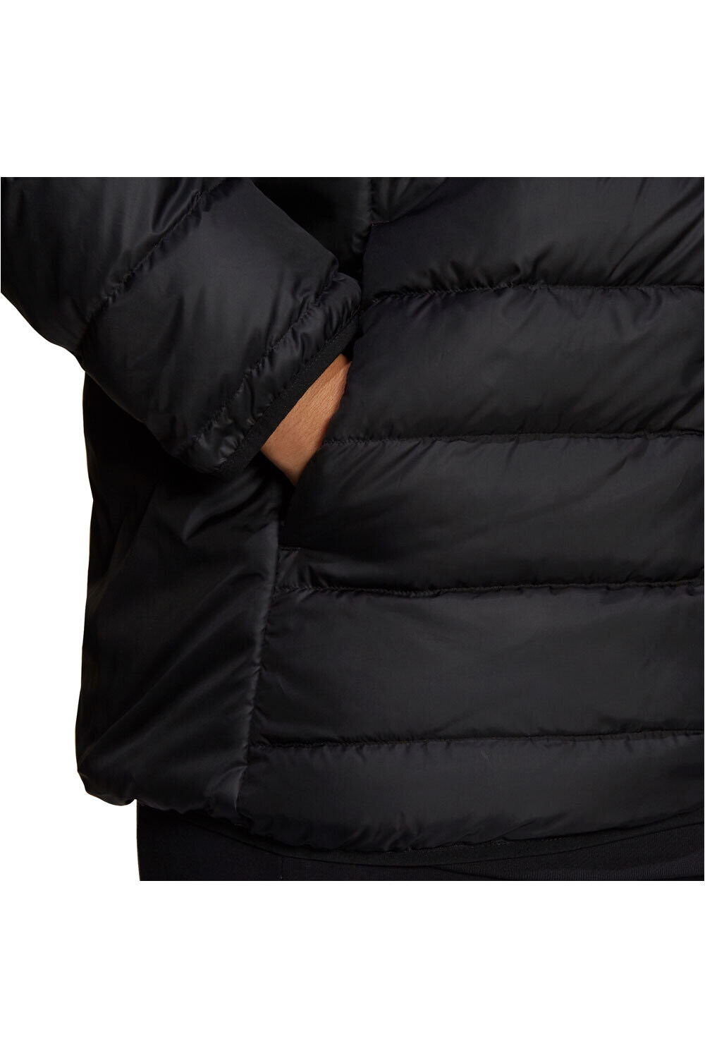 adidas chaqueta outdoor mujer Essentials Light (Tallas grandes) vista detalle