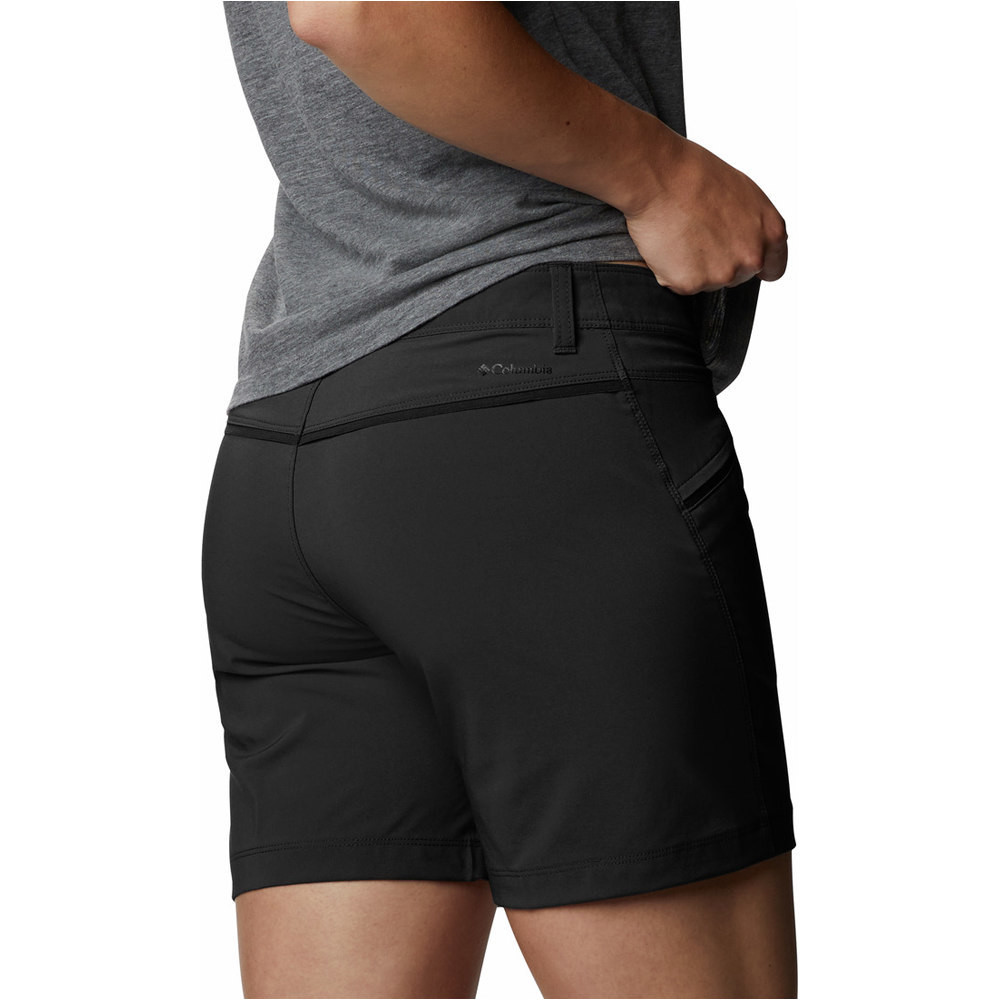 Columbia pantalón corto montaña mujer Peak to Point Short 03