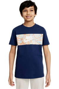 Nike camiseta manga corta niño B NSW FUTURA PANEL TEE vista frontal