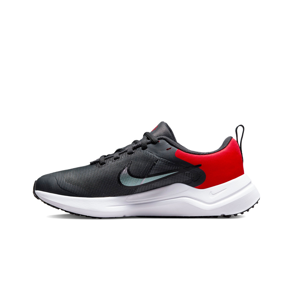 Nike zapatilla running niño DOWNSHIFTER 12 vista trasera