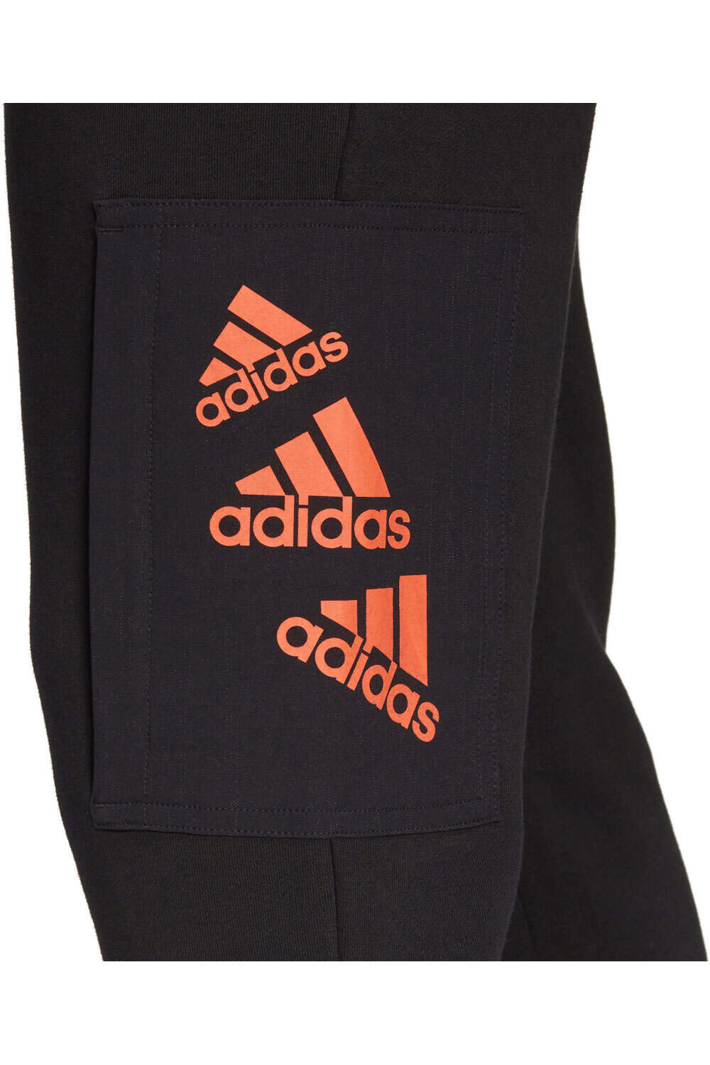 adidas pantalón hombre Essentials BrandLove Fleece vista detalle