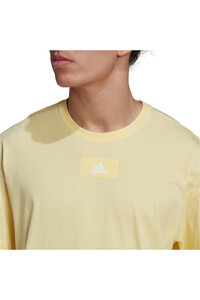 adidas camiseta manga corta hombre Essentials FeelVivid Drop Shoulder 03