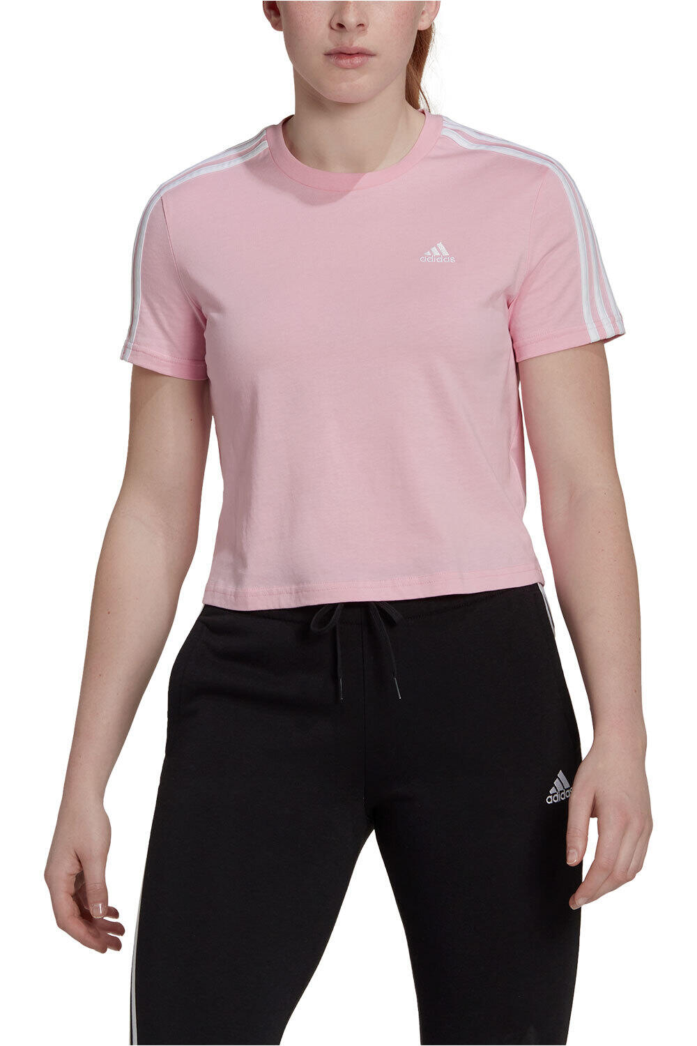 adidas camiseta manga corta mujer Essentials Loose Cropped 3 bandas vista frontal