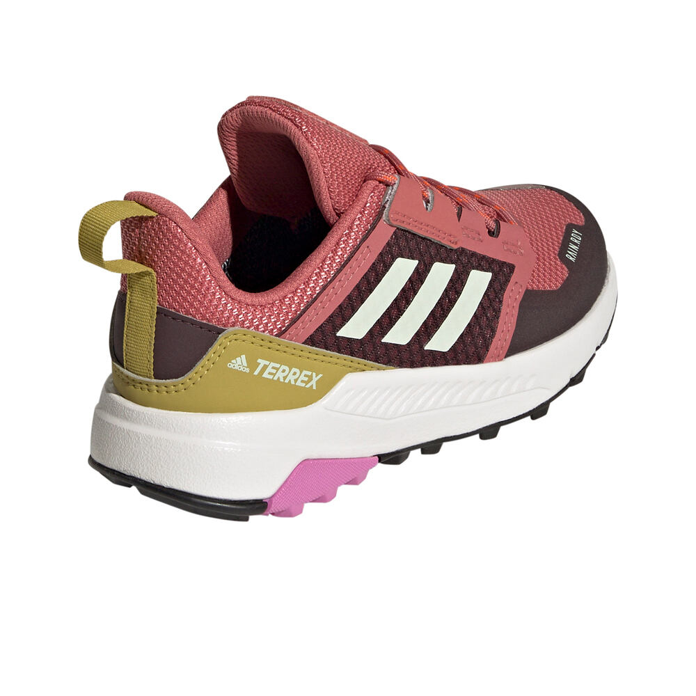 adidas zapatilla trekking niño Terrex Trailmaker RAIN.RDY Hiking vista trasera