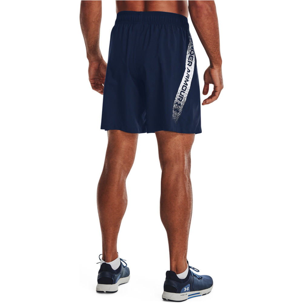 Under Armour pantalón corto fitness hombre UA WOVEN GRAPHIC SHORTS vista trasera