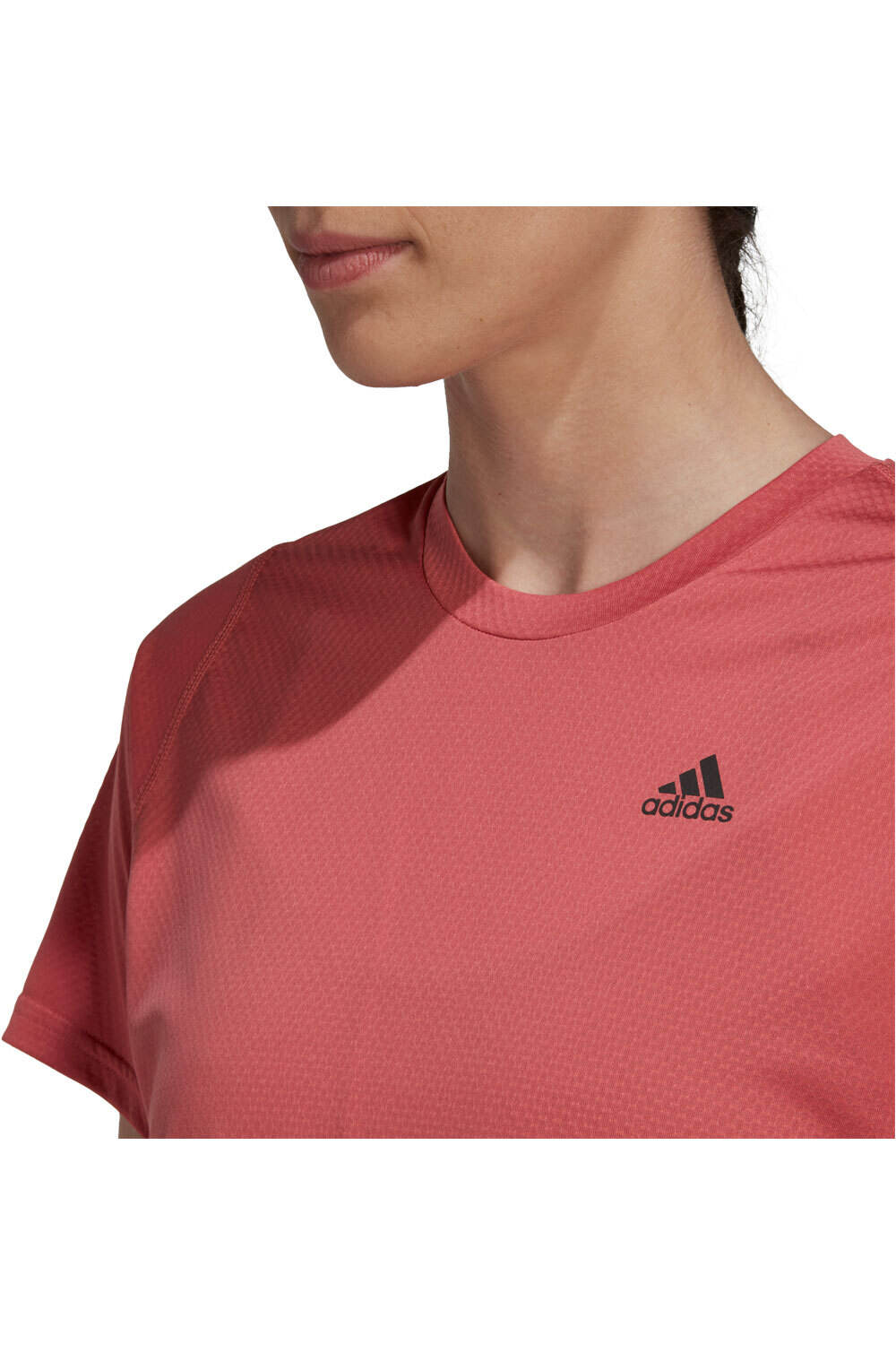 adidas camiseta entrenamiento manga corta mujer Run Icons Running vista detalle