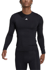 adidas camiseta térmica manga larga hombre Techfit Training de manga larga vista trasera