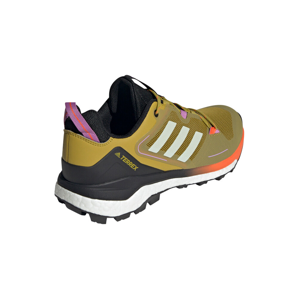 adidas zapatilla trekking hombre Terrex Skychaser 2.0 Hiking vista trasera