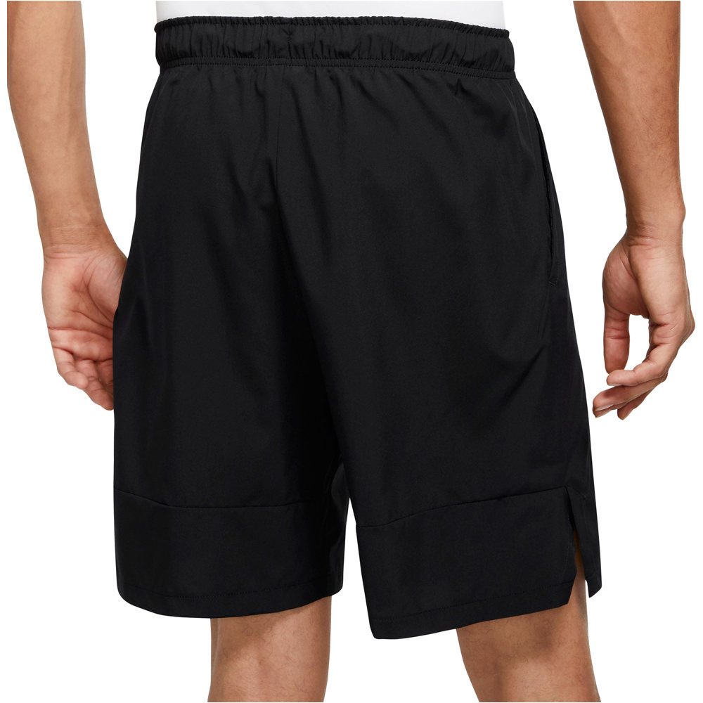 Nike pantalón corto fitness hombre DF FLX WVN 6MO GFX vista trasera