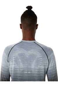 Asics camiseta técnica manga larga hombre SEAMLESS LS TOP 04