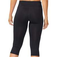 Asics malla pirata running mujer CORE CAPRI TIGHT 05