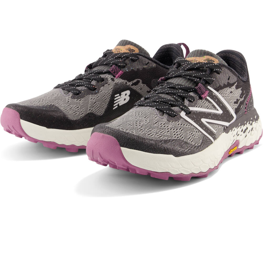 New Balance zapatillas trail mujer FRESH FOAM X HIERRO V7 vista trasera