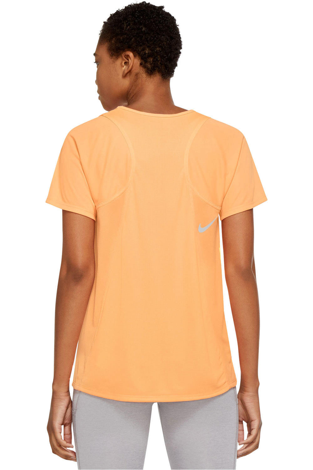 Nike camiseta entrenamiento manga corta mujer RACE TOP SS vista trasera