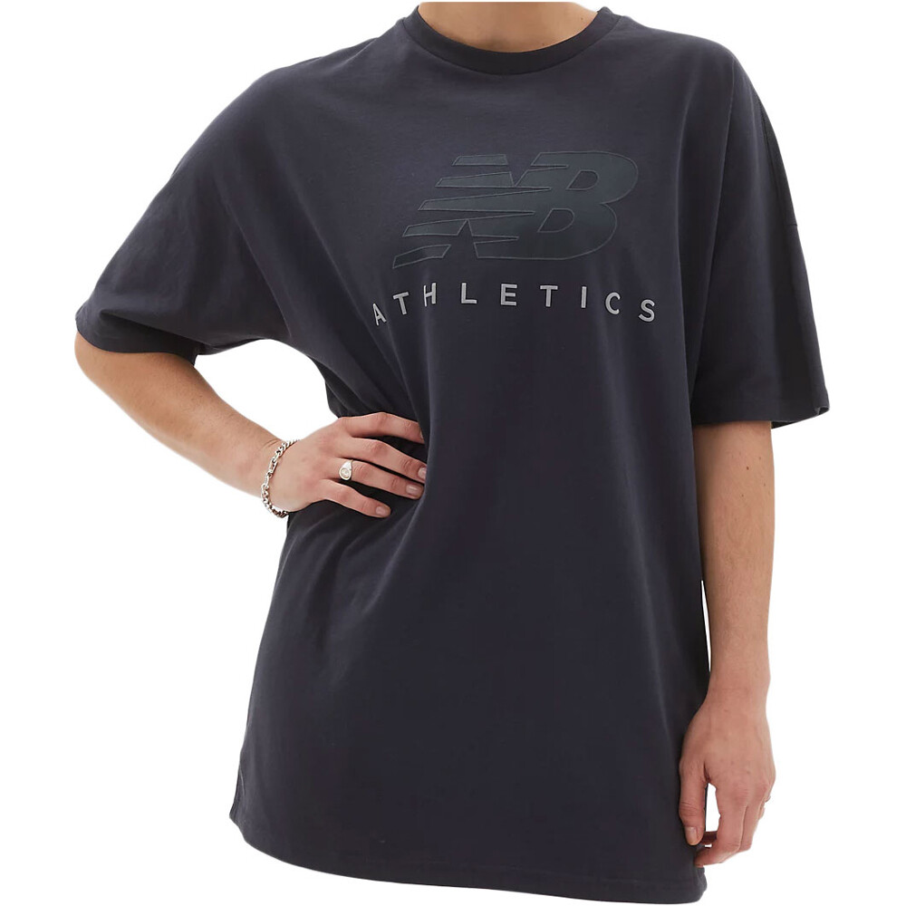 New Balance camiseta manga corta mujer ATHLETICS OVERSIZED TEE vista frontal