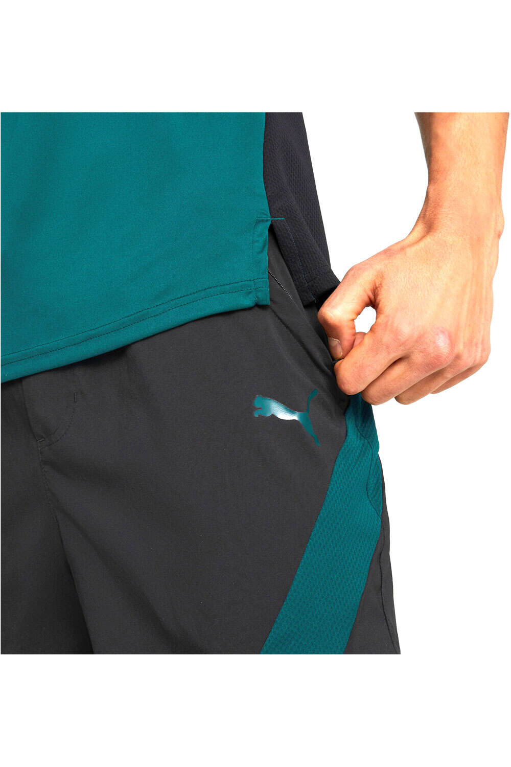 Puma pantalón corto fitness hombre TRAIN FIT WOVEN 7 S 03