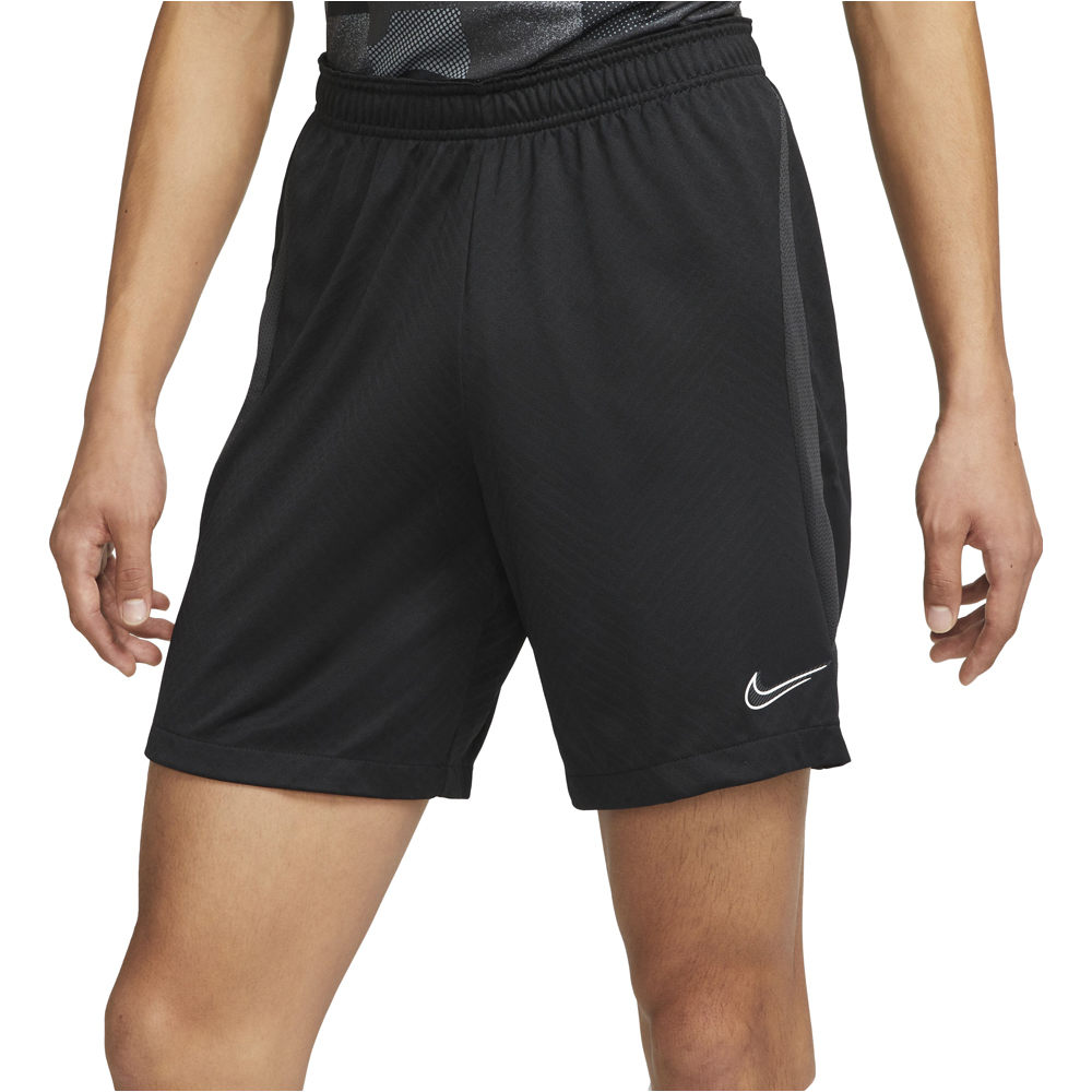 Nike pantalones cortos futbol PANTALON CORTO DRI-FIT STRIKE 03