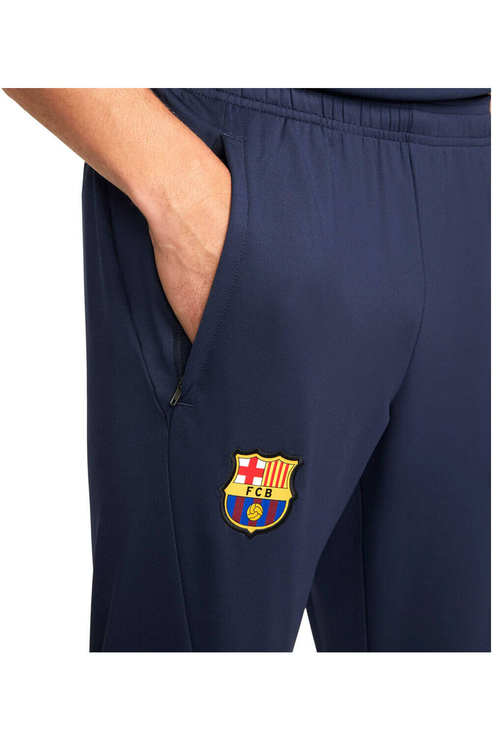 Nike pantalones largos futbol BARCELONA 23 STRIKE vista detalle