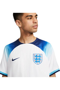 Nike camiseta de fútbol oficiales CAMISETA INGLATERRA PRIMERA EQUIPACION 2022 vista detalle