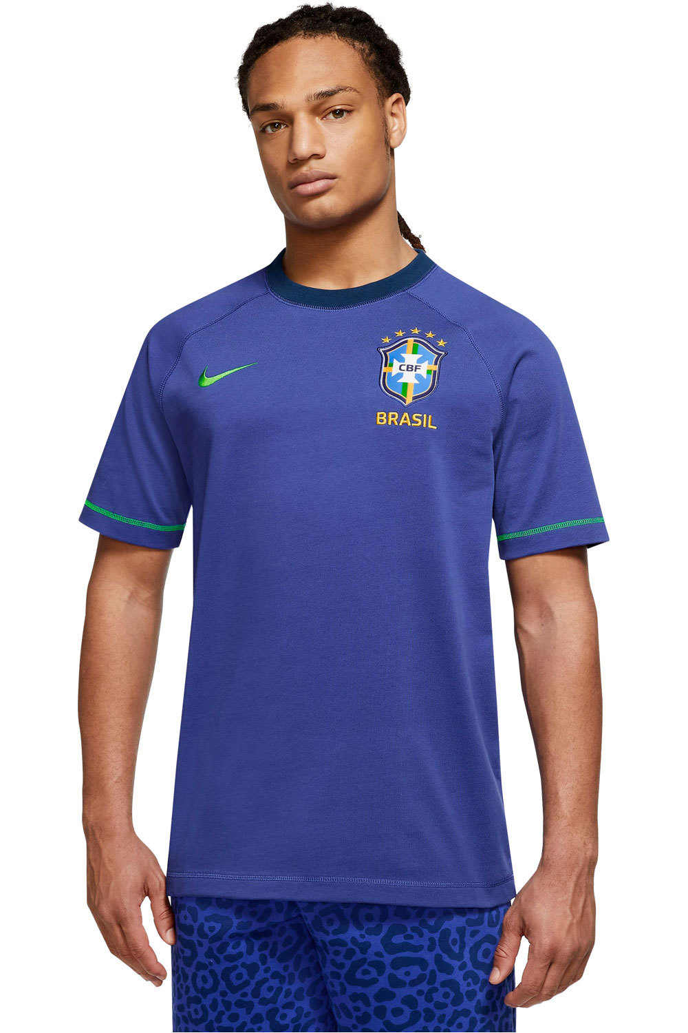 Nike camiseta de fútbol oficiales BRASIL 22 TRAVEL TOP vista frontal