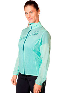 Trango camisetas trail running manga larga mujer CHAQUETA PATRAS vista frontal