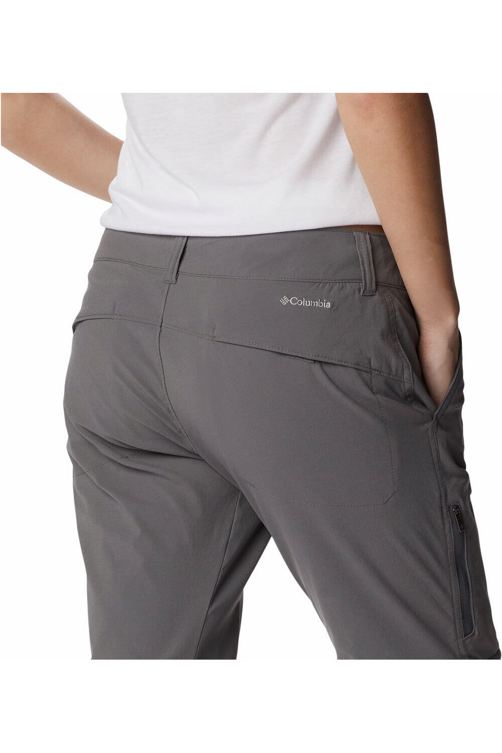 Columbia pantalón montaña mujer Saturday Trail II EU Convertible Pant vista detalle