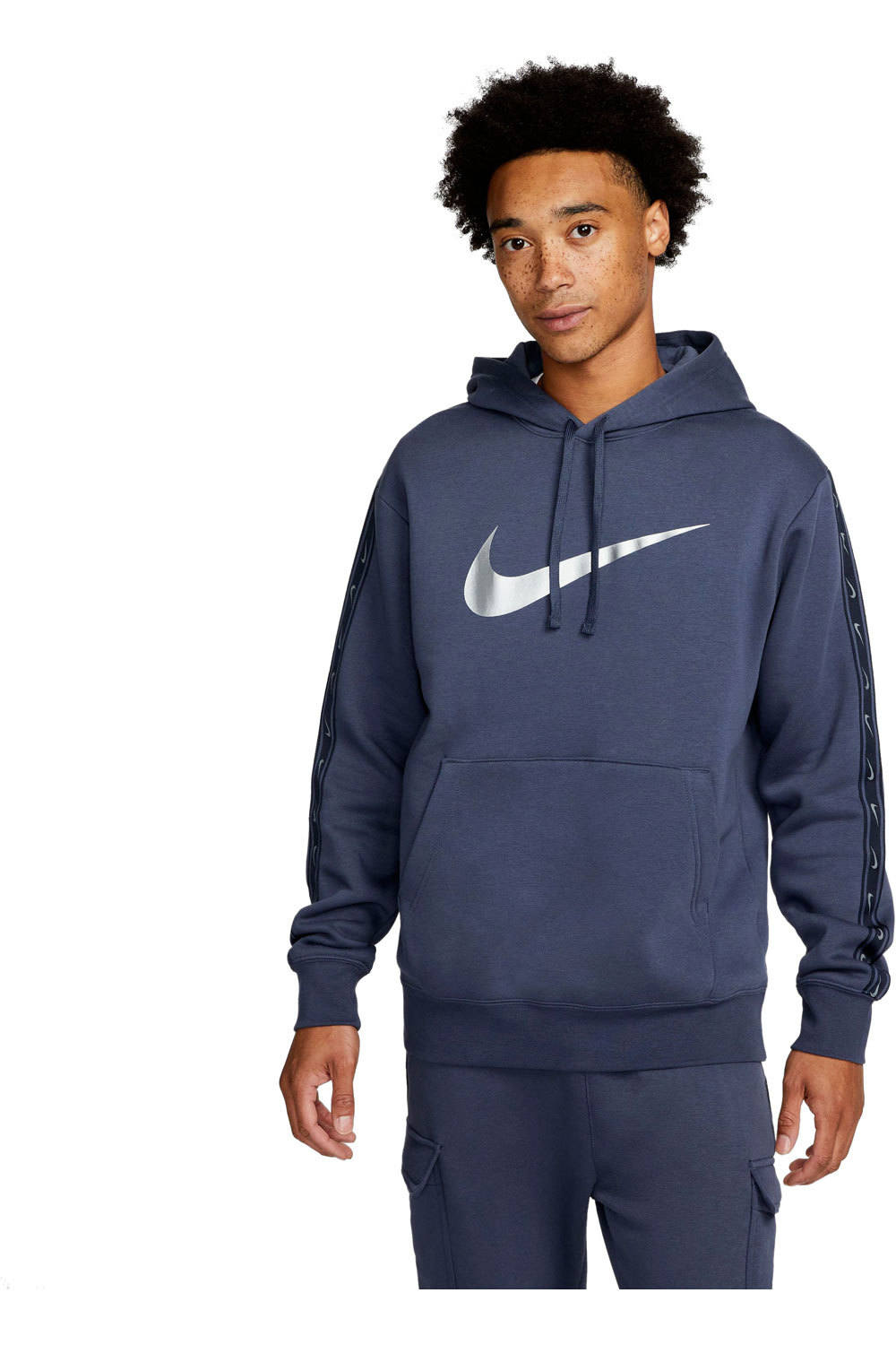 Nike sudadera hombre NSW REPEAT SW FLC PO HOOD vista frontal