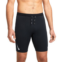 Nike malla corta running hombre DFADV AROSWFT HALF TIGHT vista frontal