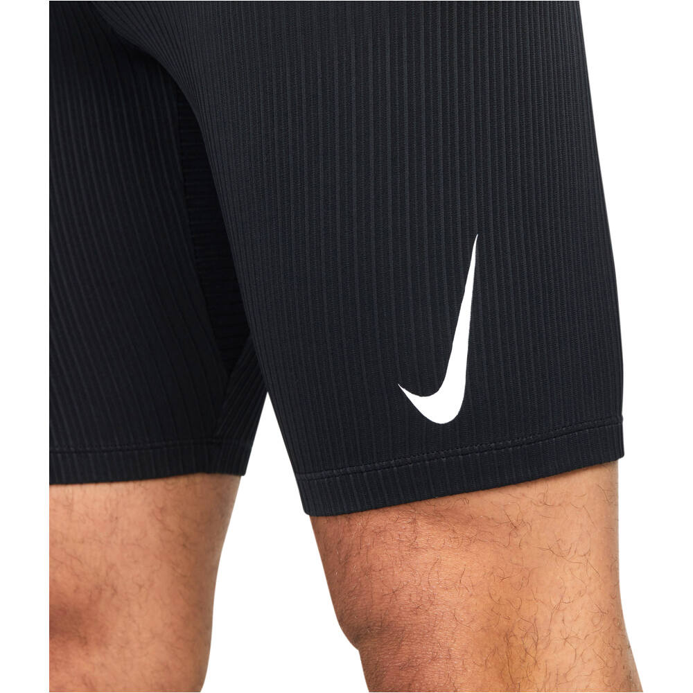 Nike malla corta running hombre DFADV AROSWFT HALF TIGHT 03