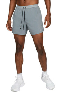 Nike pantaloneta técnica hombre DF STRIDE SHRT 5IN BF vista frontal