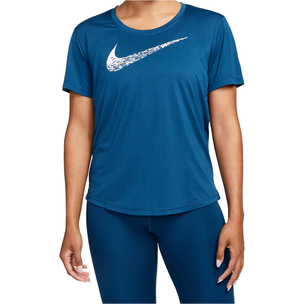 Nike camiseta entrenamiento manga corta mujer SWOOSH RUN SS TOP 04